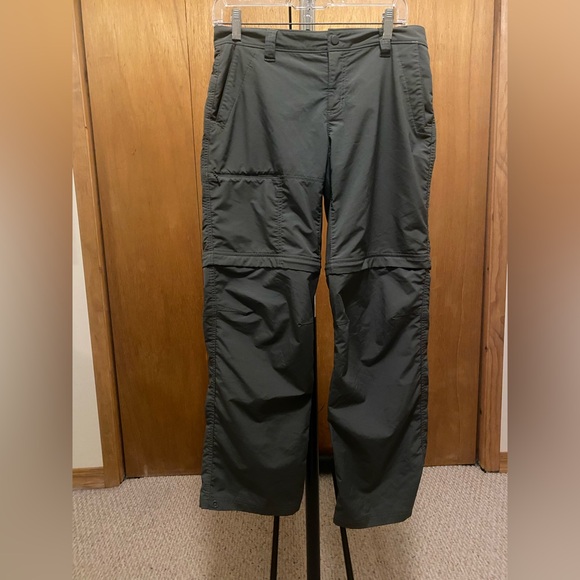 Eddie Bauer Pants - Gandered Mountain Women's Green NWOT Convertible Adjustable Pants/Shorts Sz 6R